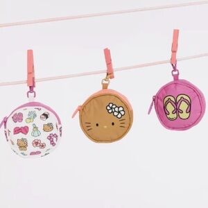 BNWT - ALOHA Collection
Cutie Set 3 - Icons Hello Kitty